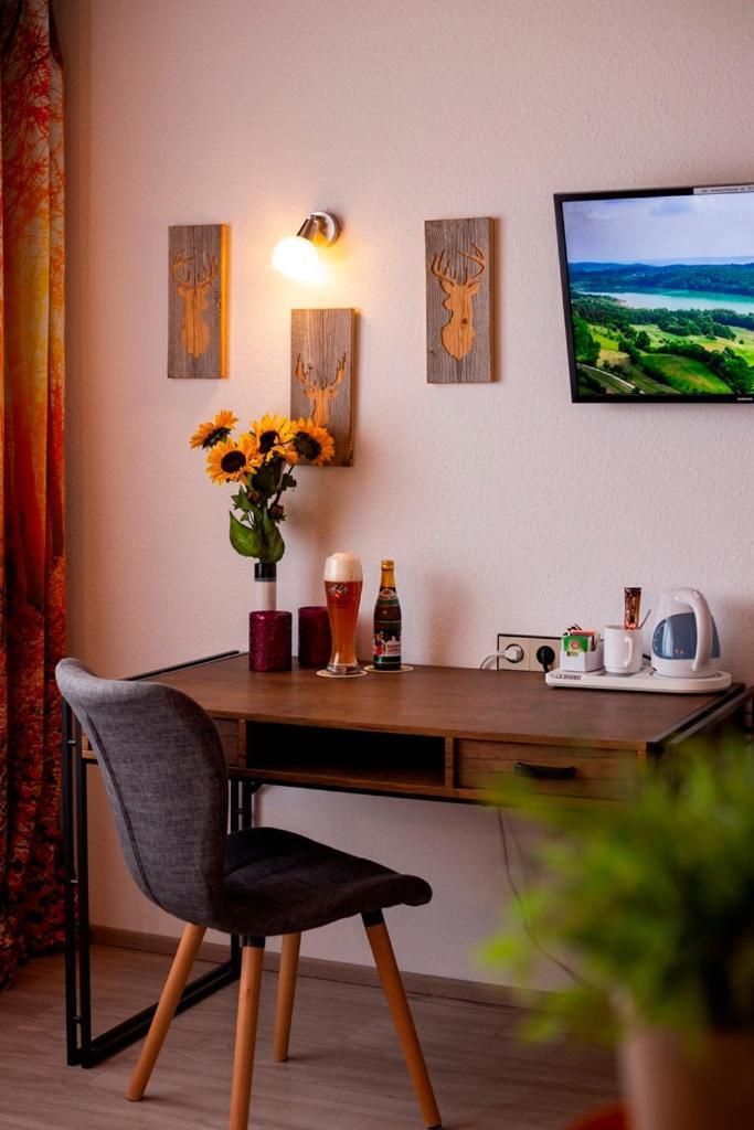 Haus Rose Bed & Breakfast Allensbach Exterior photo